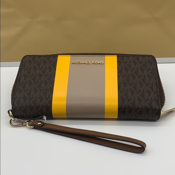 MICHAEL KORS JET SET TRAVEL LG TRVL CONTINENTAL - Picture 15 of 16